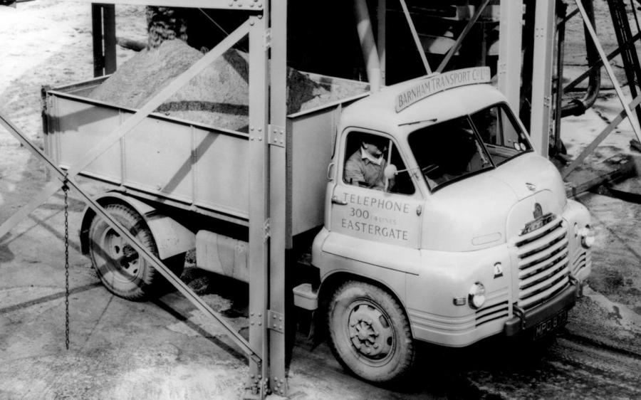 Bedford S 4x2 Tipper '1952